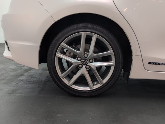 2025 Lexus Ct