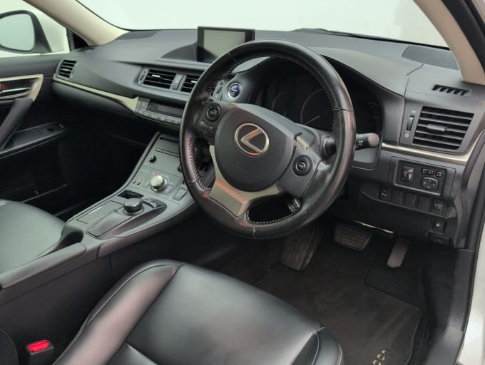 2025 Lexus Ct