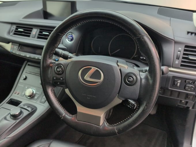 2025 Lexus Ct