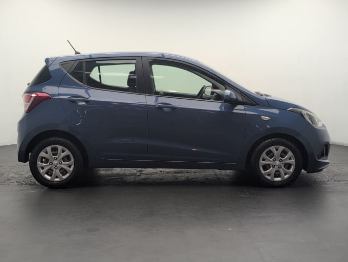 2025 Hyundai I10
