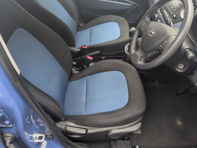 2025 Hyundai I10