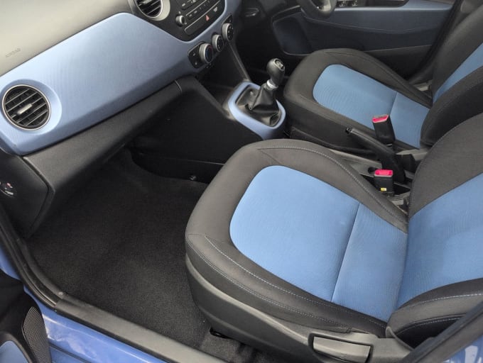 2025 Hyundai I10
