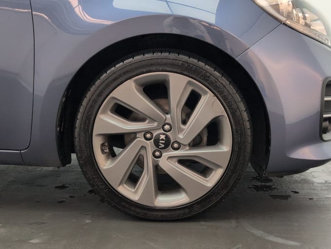 2025 Kia Rio