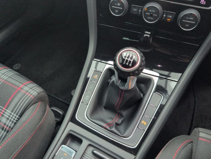 2018 Volkswagen Golf