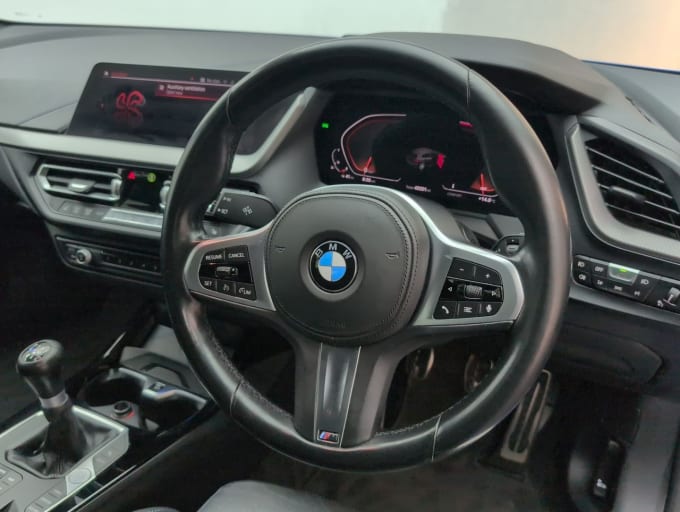 2025 BMW 1 Series