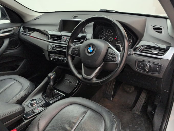 2025 BMW X1