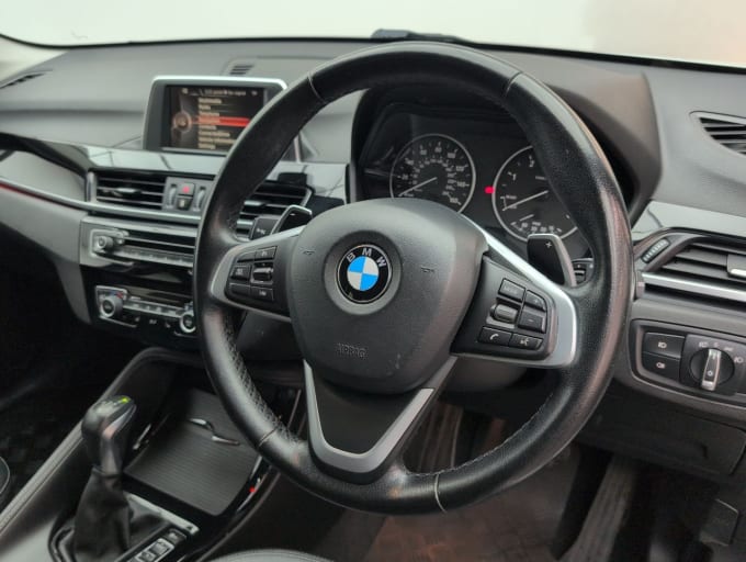 2025 BMW X1