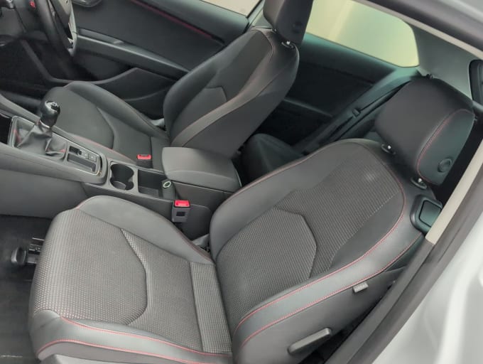 2025 Seat Leon