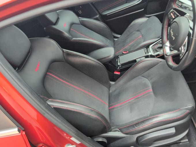 2025 Kia Proceed