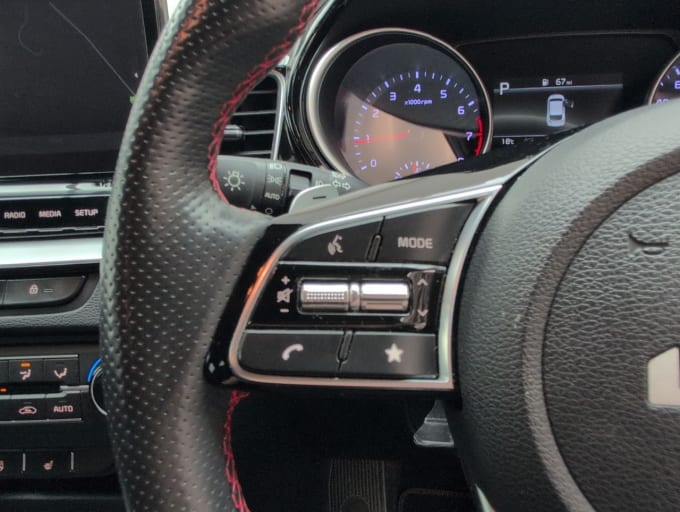2025 Kia Proceed