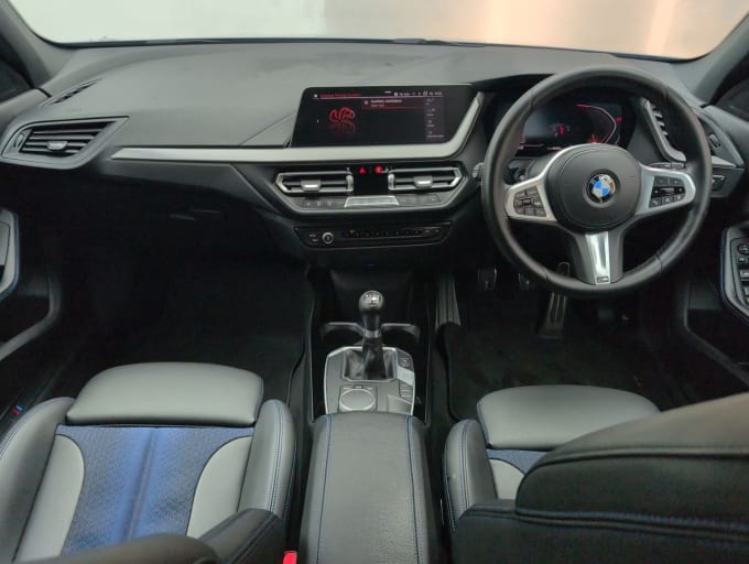 2025 BMW 1 Series