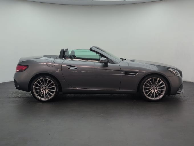 2025 Mercedes-benz Slc