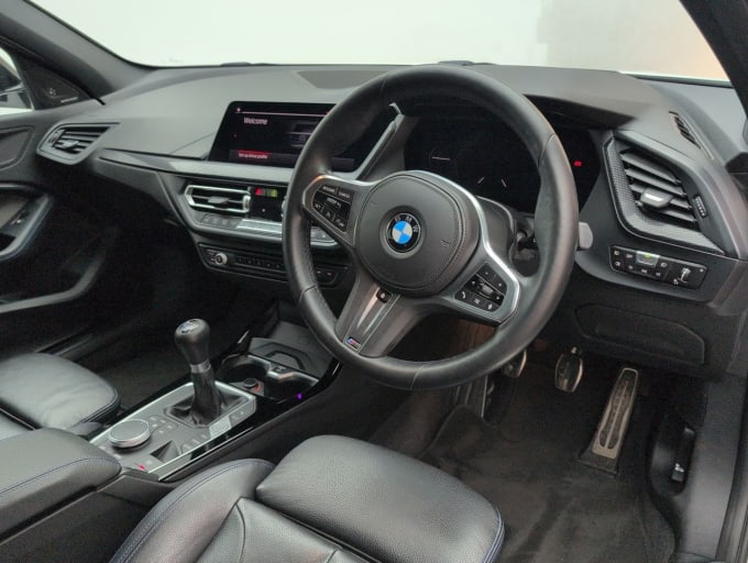 2025 BMW 1 Series