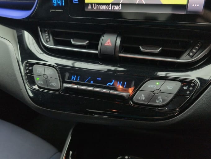 2025 Toyota C-hr