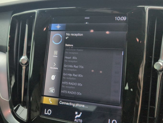 2025 Volvo V60
