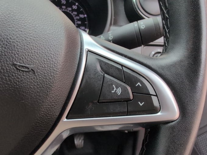 2025 Dacia Duster