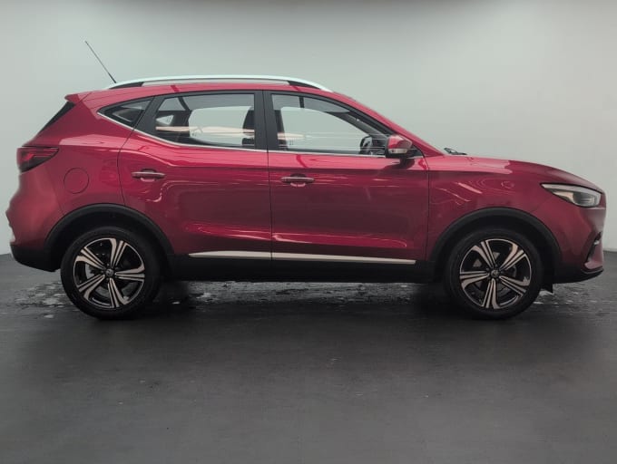 2025 Mg Mg Zs