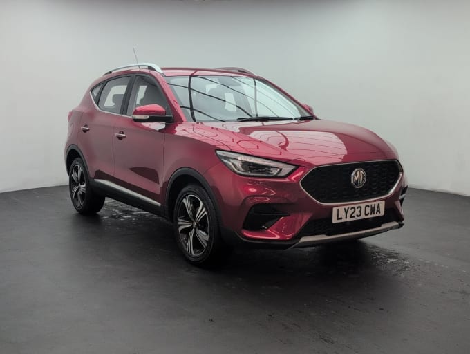 2025 Mg Mg Zs