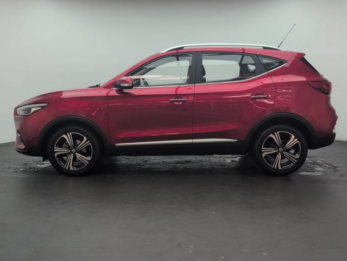 2025 Mg Mg Zs