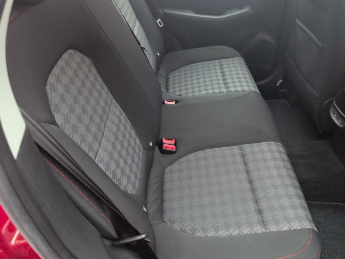 2025 Mg Mg Zs