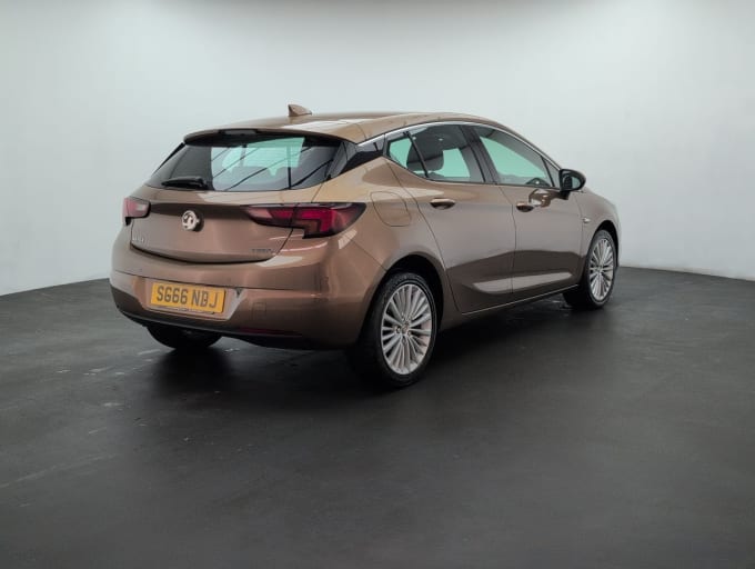 2025 Vauxhall Astra