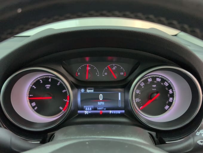 2025 Vauxhall Astra