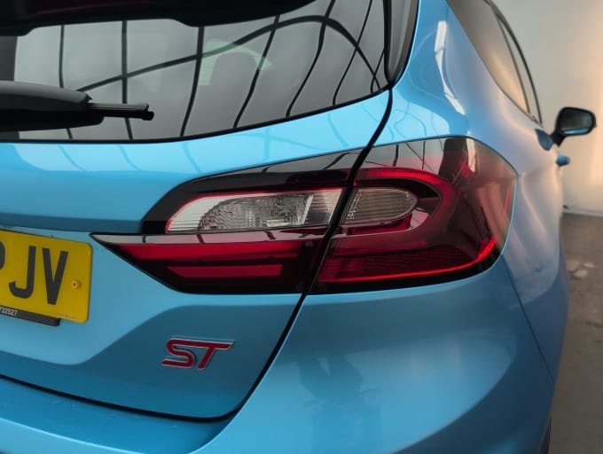 2025 Ford Fiesta