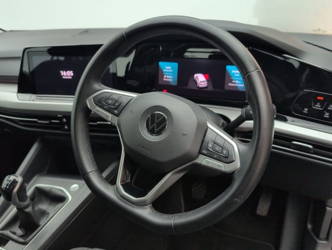 2025 Volkswagen Golf