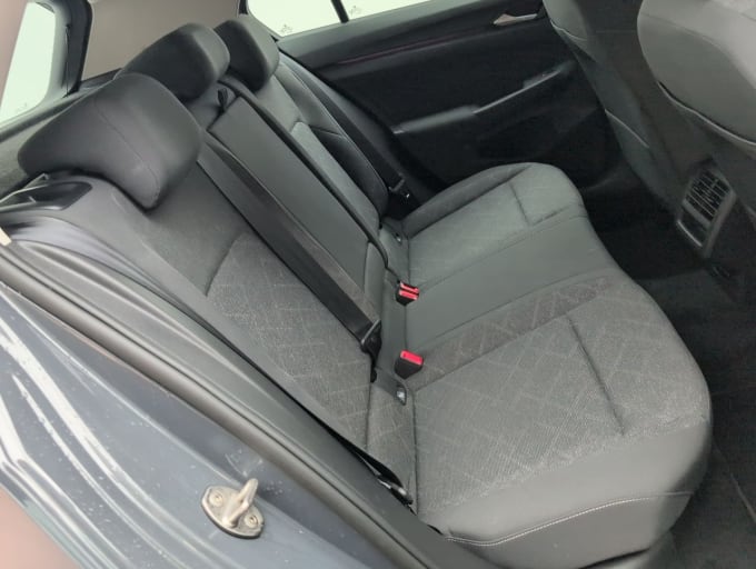 2025 Volkswagen Golf