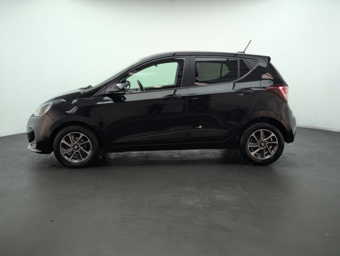 2025 Hyundai I10
