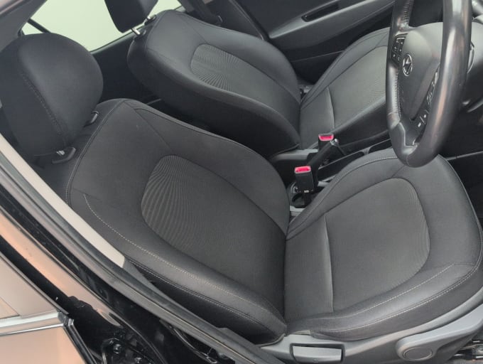 2025 Hyundai I10