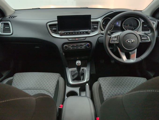 2025 Kia Ceed