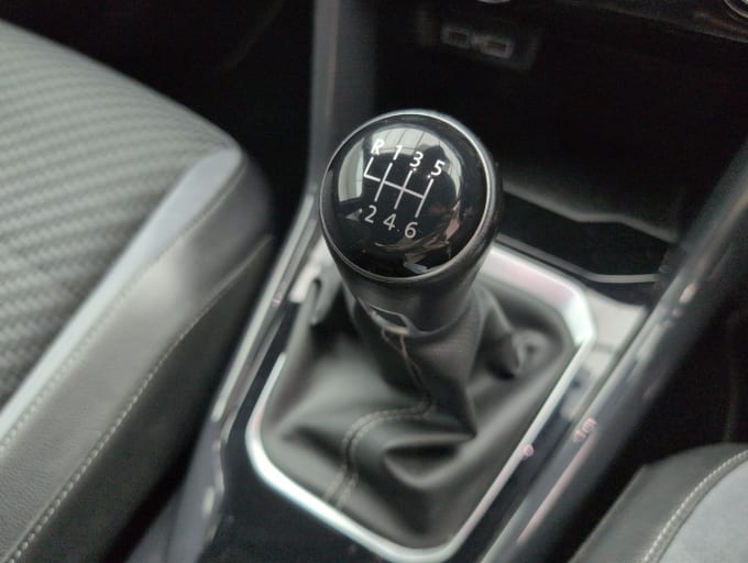 2025 Volkswagen T-roc