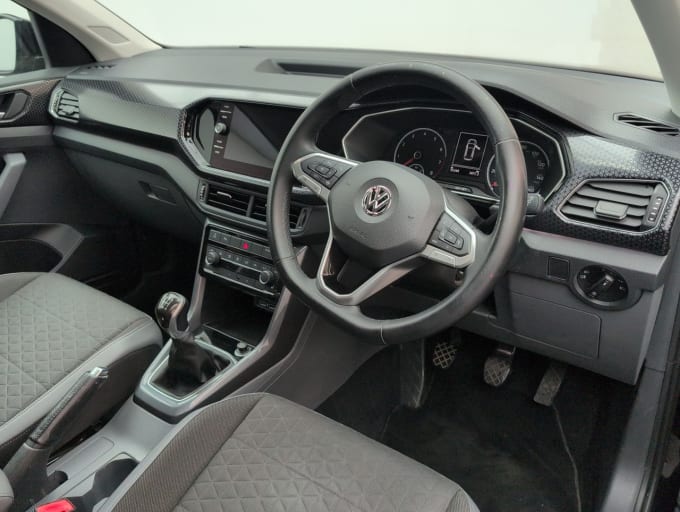 2025 Volkswagen T-cross