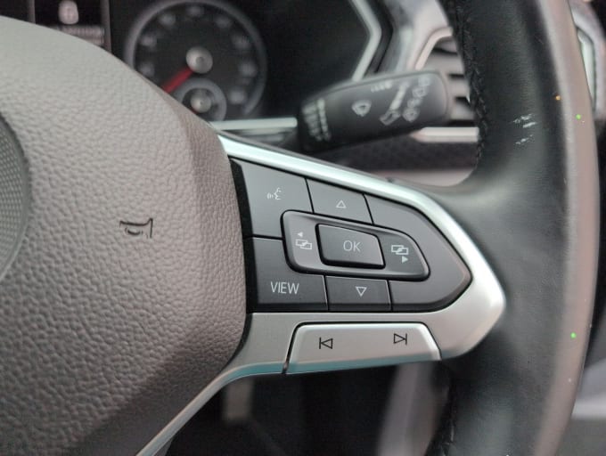 2025 Volkswagen T-cross