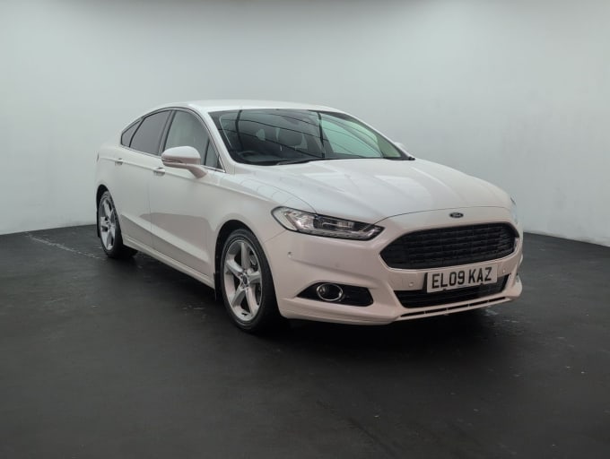 2025 Ford Mondeo
