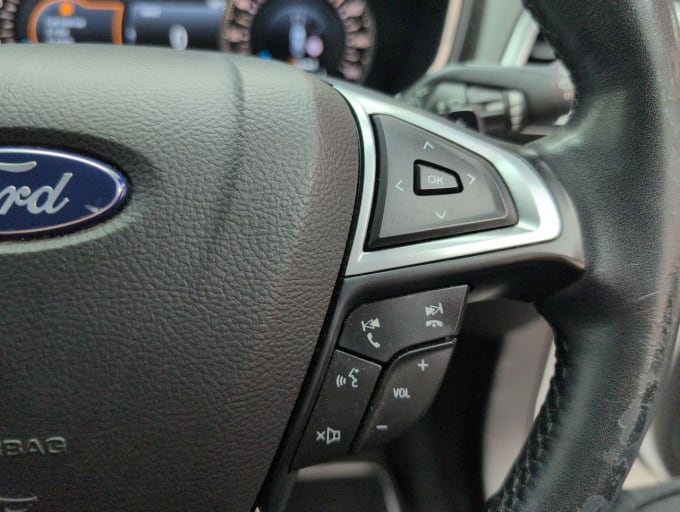 2025 Ford Mondeo