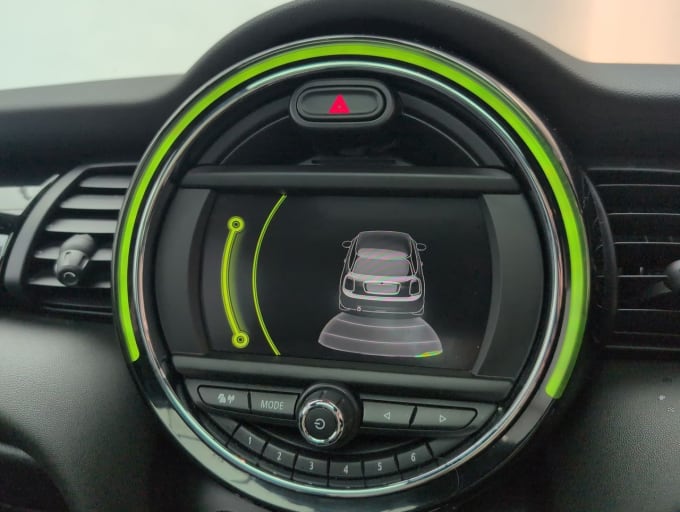 2025 Mini Hatch