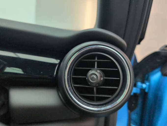 2025 Mini Hatch