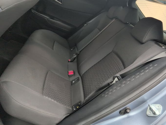 2025 Toyota C-hr