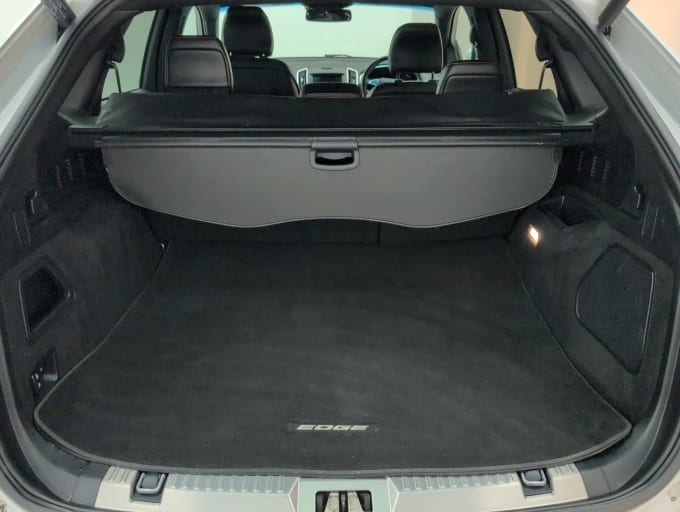 2025 Ford Edge