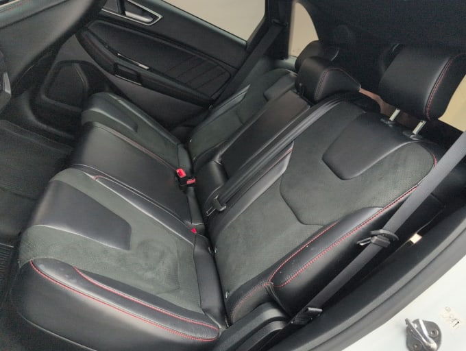 2025 Ford Edge