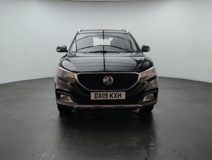 2025 Mg Mg Zs
