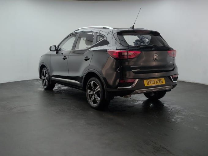 2025 Mg Mg Zs