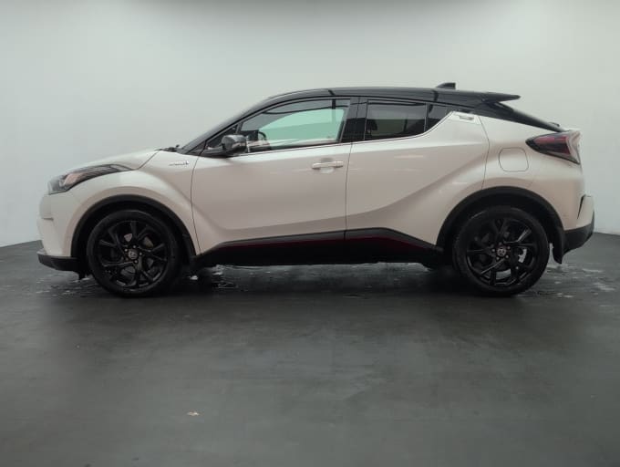 2025 Toyota C-hr