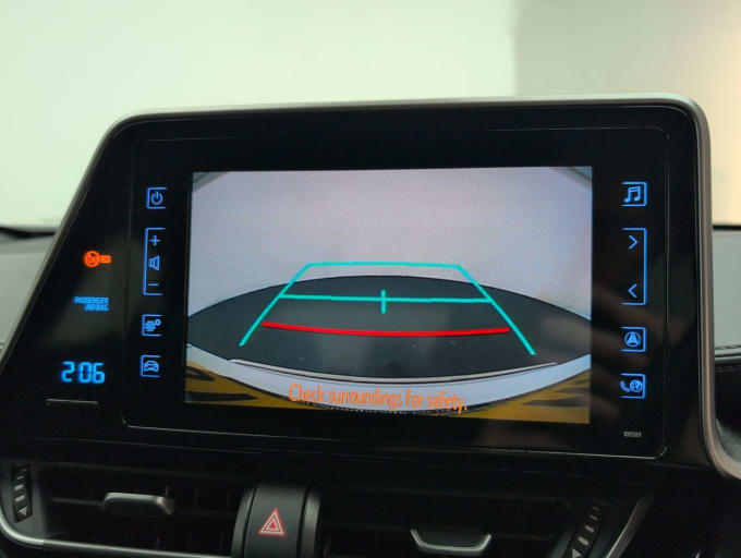 2025 Toyota C-hr