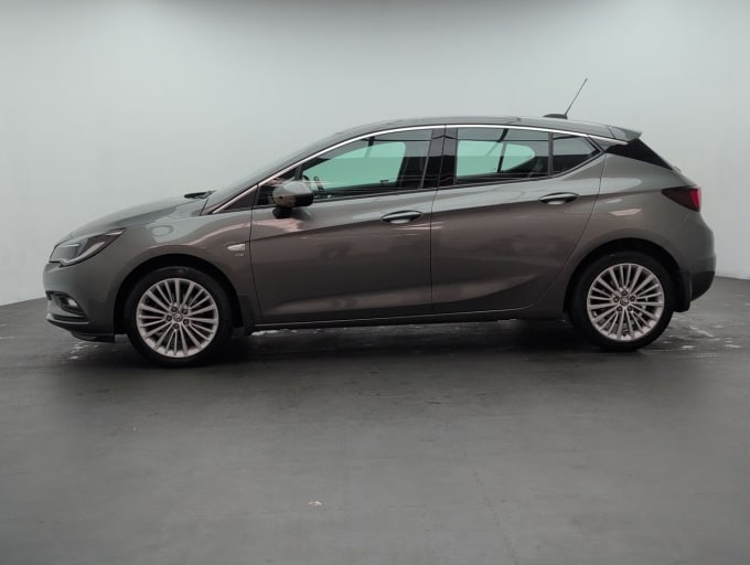 2025 Vauxhall Astra
