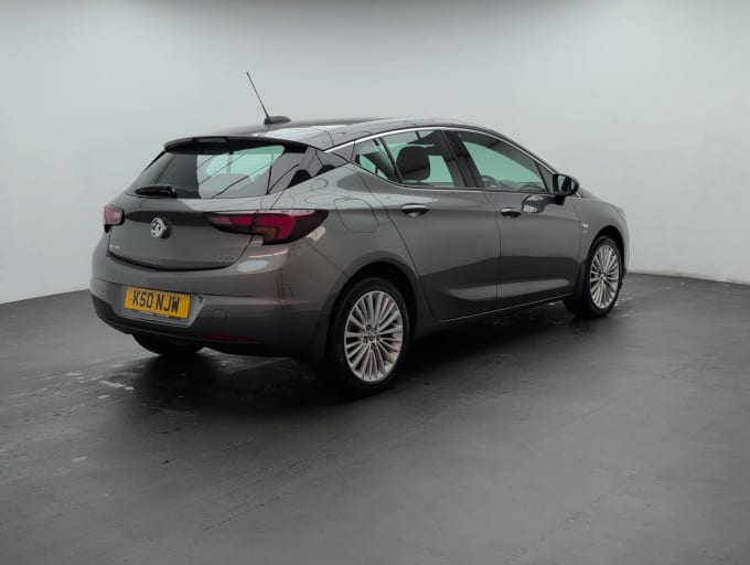 2025 Vauxhall Astra