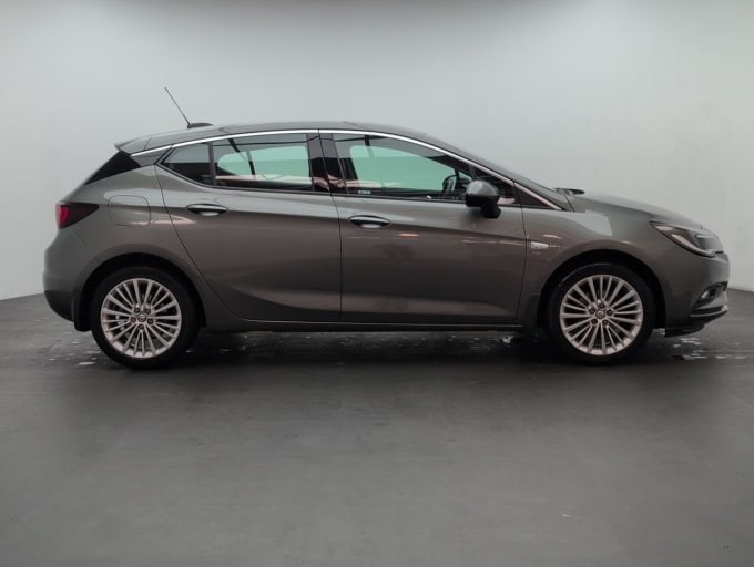 2025 Vauxhall Astra