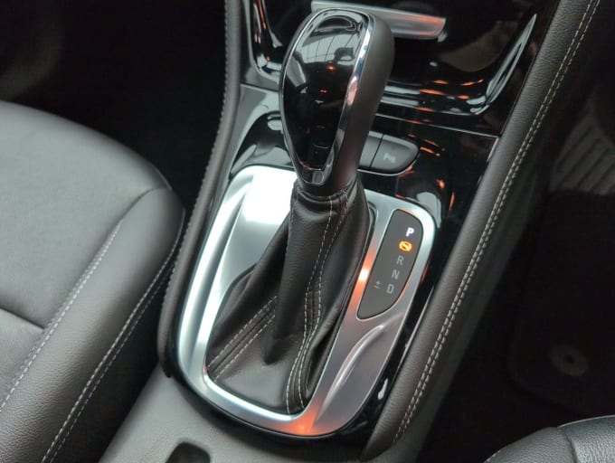2025 Vauxhall Astra